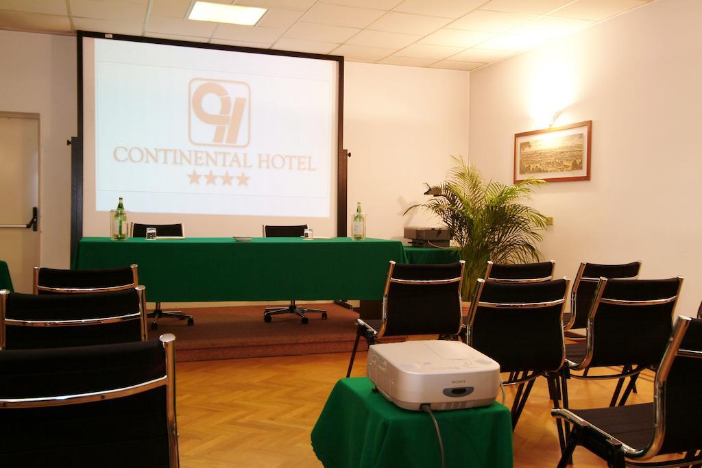 Hotel Continental Brescia Roncadelle エクステリア 写真